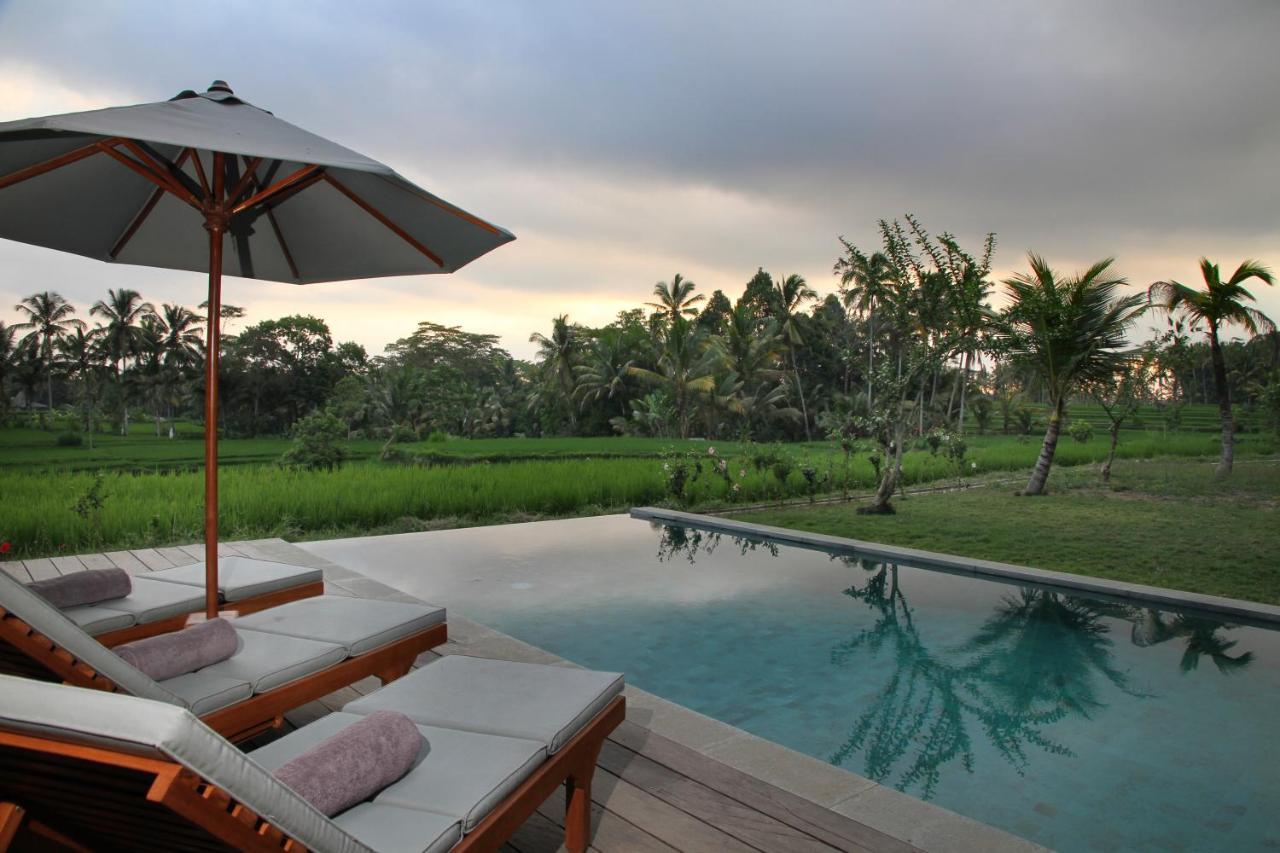 Benisari Batik Garden Cottage Ubud Exterior foto