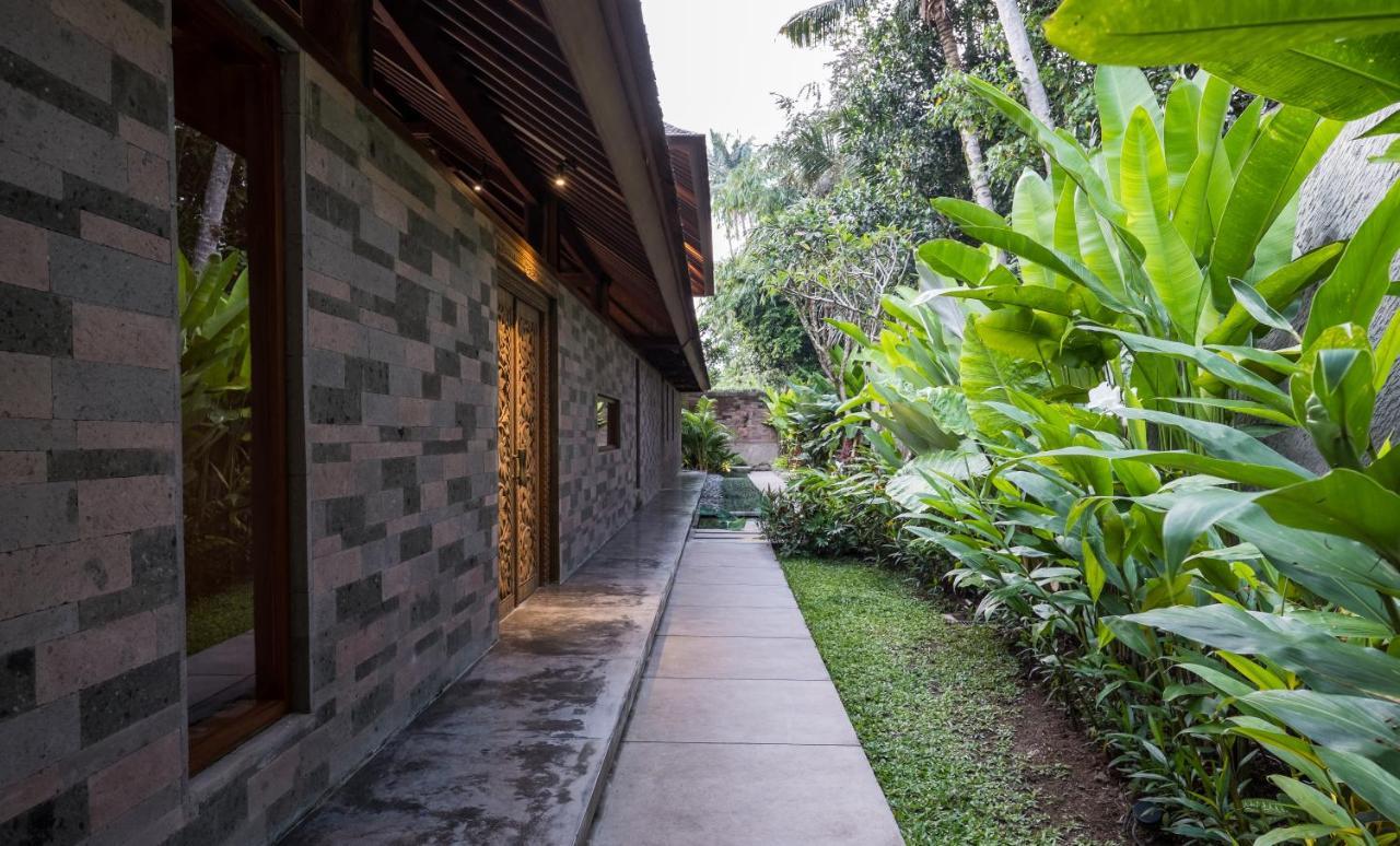 Benisari Batik Garden Cottage Ubud Exterior foto